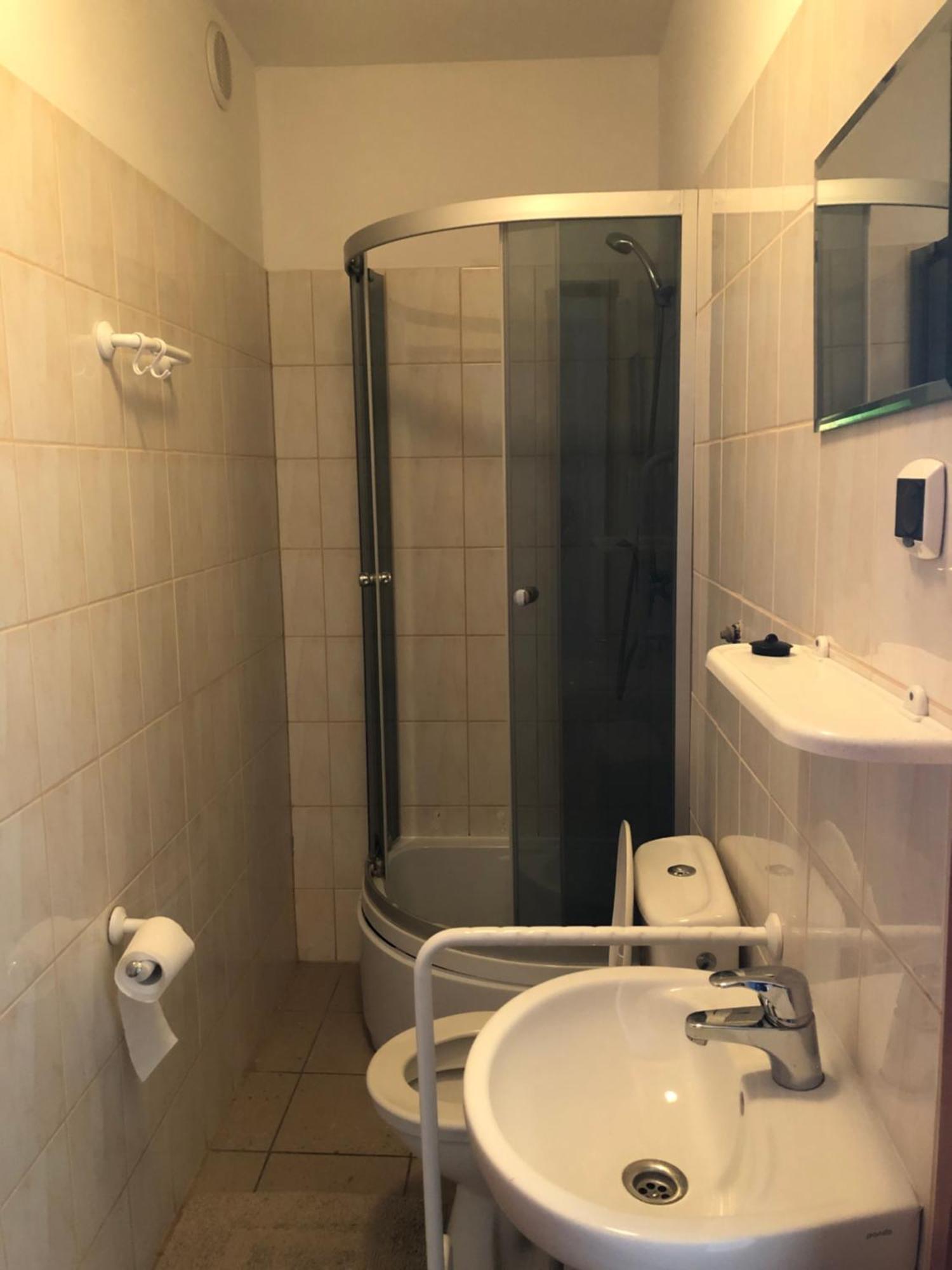 Dom Wczasowy Oliwia Kolobrzeg Ngoại thất bức ảnh